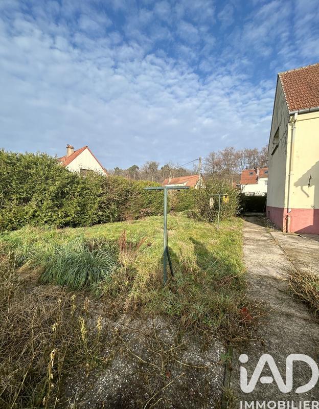 Maison - 93 m² - 5 pièces