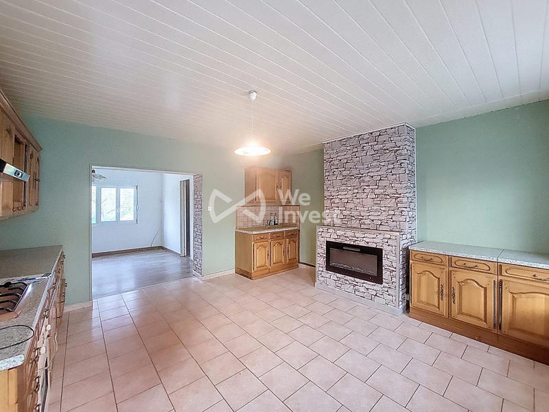 Maison - 157 m² - 9 pièces