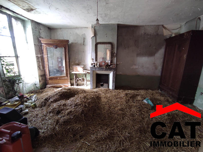 Maison ancienne - 150 m² - 2 pièces