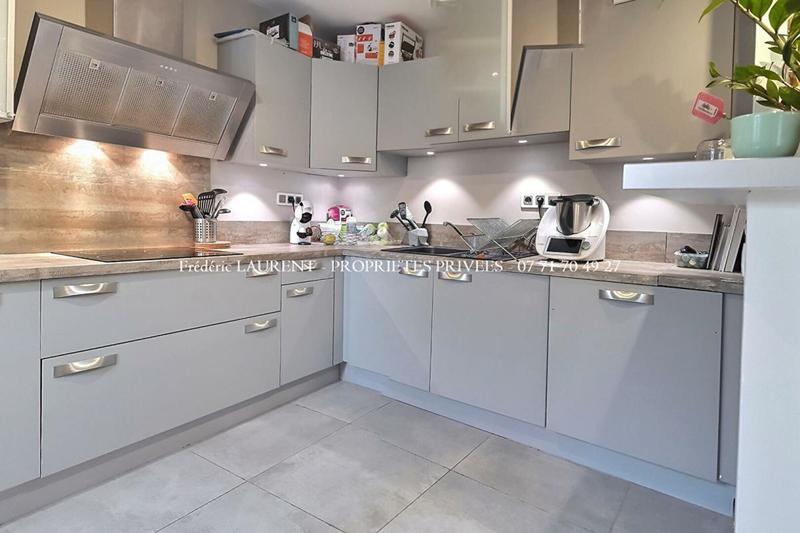 Appartement - 75 m² - 4 pièces