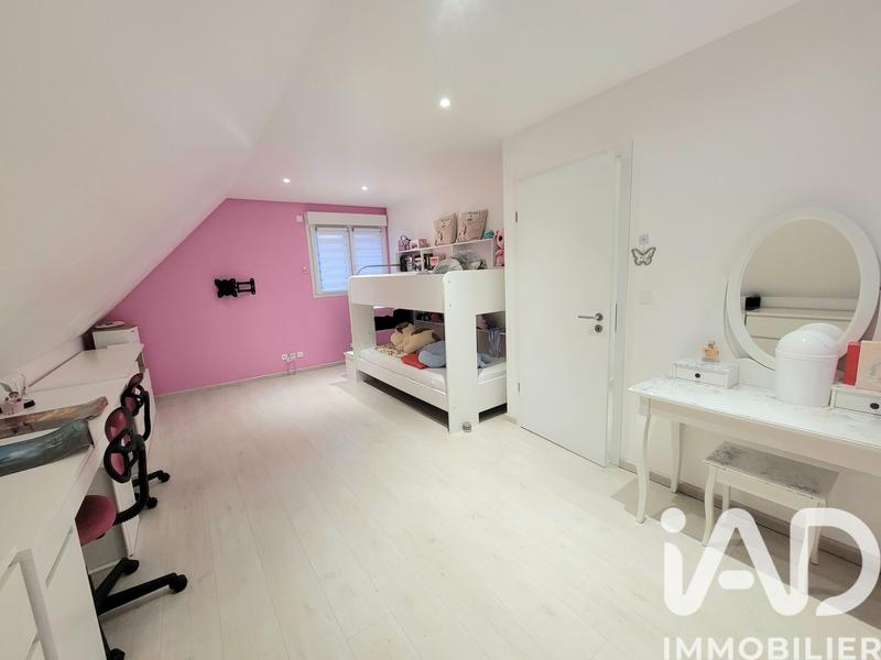 Maison - 96 m² - 4 pièces