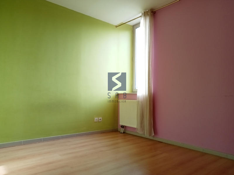 Propriété - 220 m² - 10 pièces