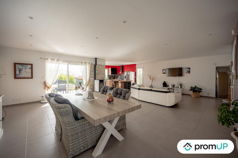 Maison - 190 m² - 6 pièces