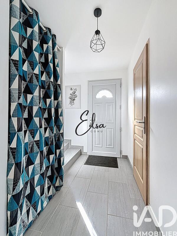 Maison - 100 m² - 4 pièces