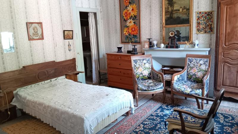 Maison ancienne - 180 m² - 8 pièces