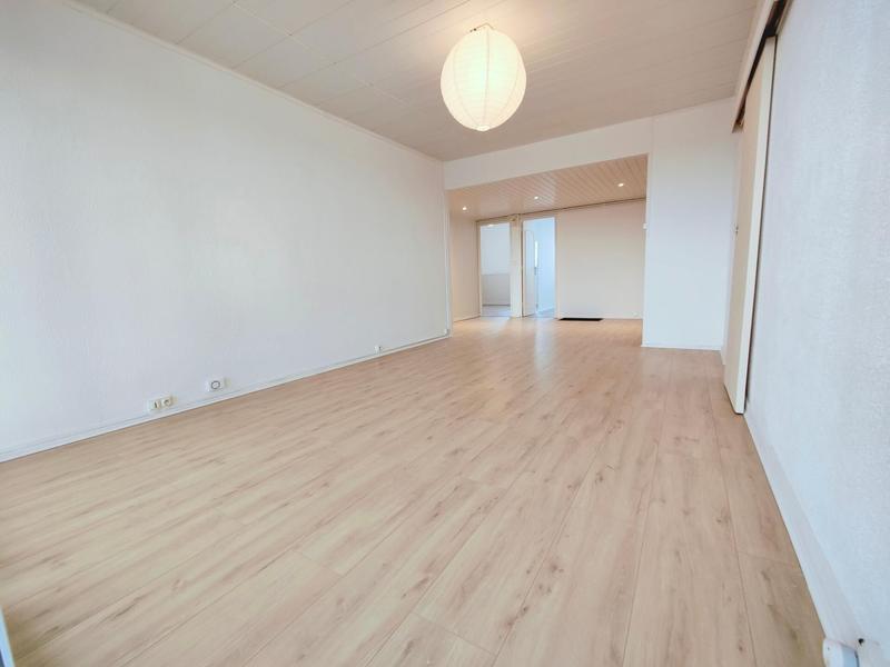 Appartement - 75 m² - 4 pièces