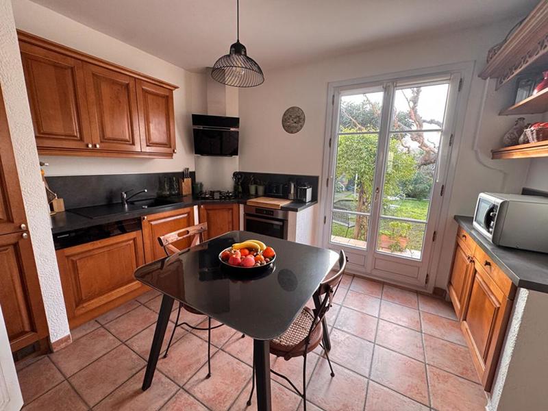 Maison - 94 m² - 4 pièces