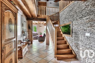 Maison - 262 m² - 10 pièces