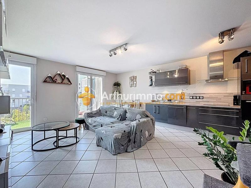 Appartement - 65 m² - 3 pièces