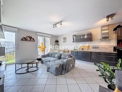 Appartement - 65 m² - 3 pièces