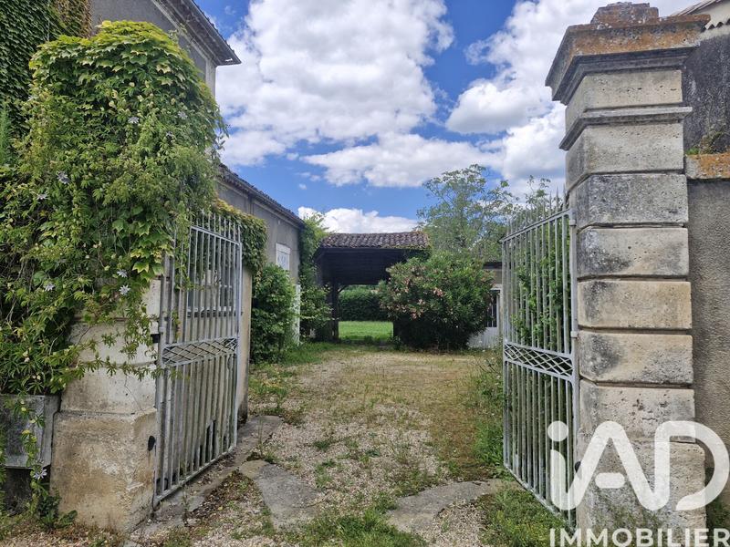 Maison de village - 169 m² - 7 pièces