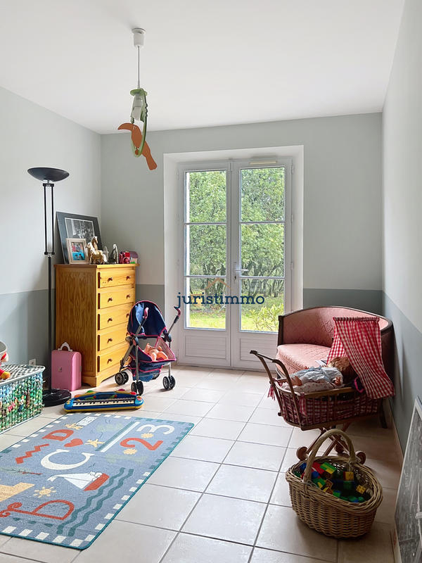 Propriété - 138 m² - 4 pièces