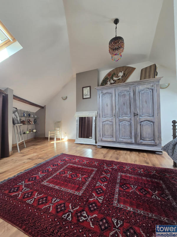 Maison - 140 m² - 5 pièces