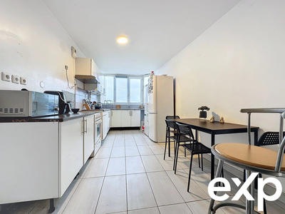 Appartement - 79 m² - 5 pièces