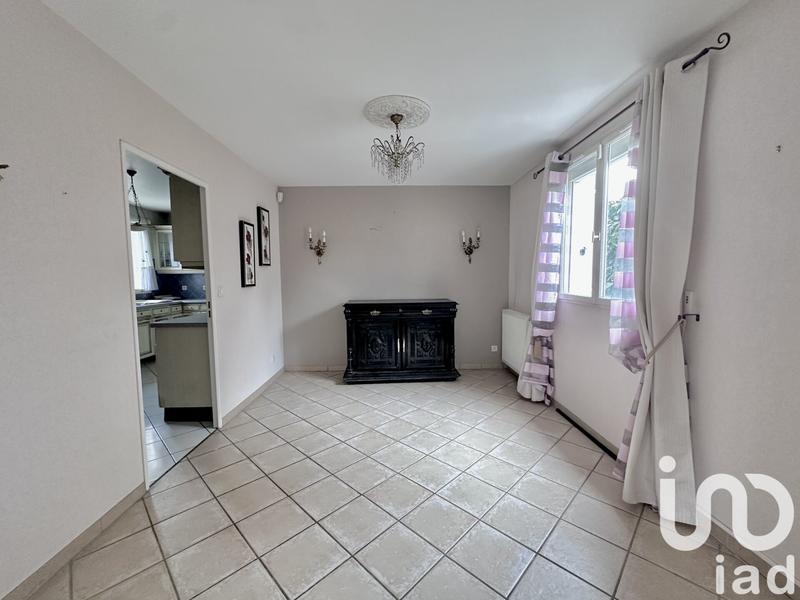 Maison - 255 m² - 8 pièces