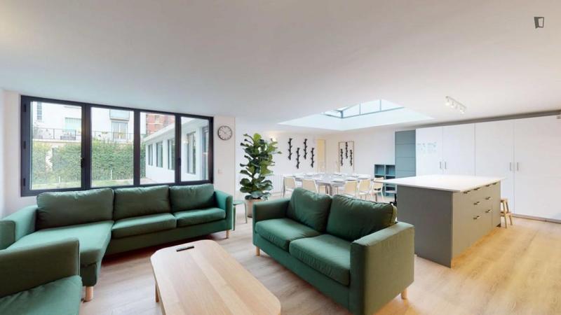 Chambre - 9 m² - 15 pièces