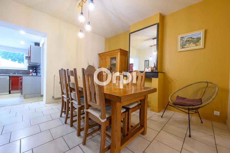 Maison - 130 m² - 5 pièces