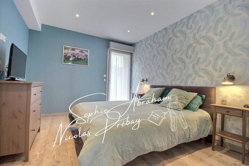 Maison - 141 m² - 6 pièces