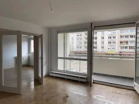 Appartement - 94 m² - 4 pièces