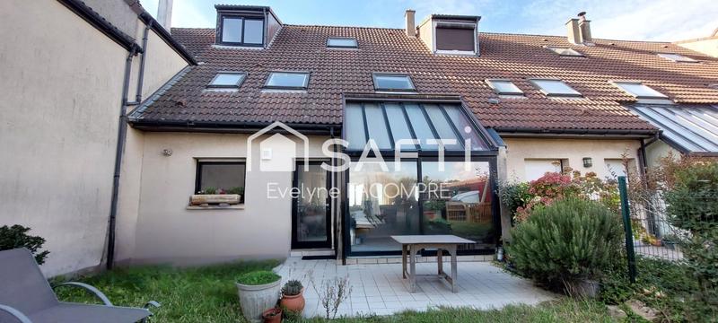 Maison - 140 m² - 6 pièces