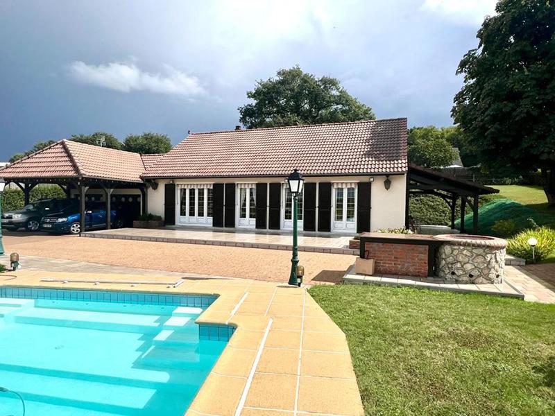 Maison - 160 m² - 7 pièces