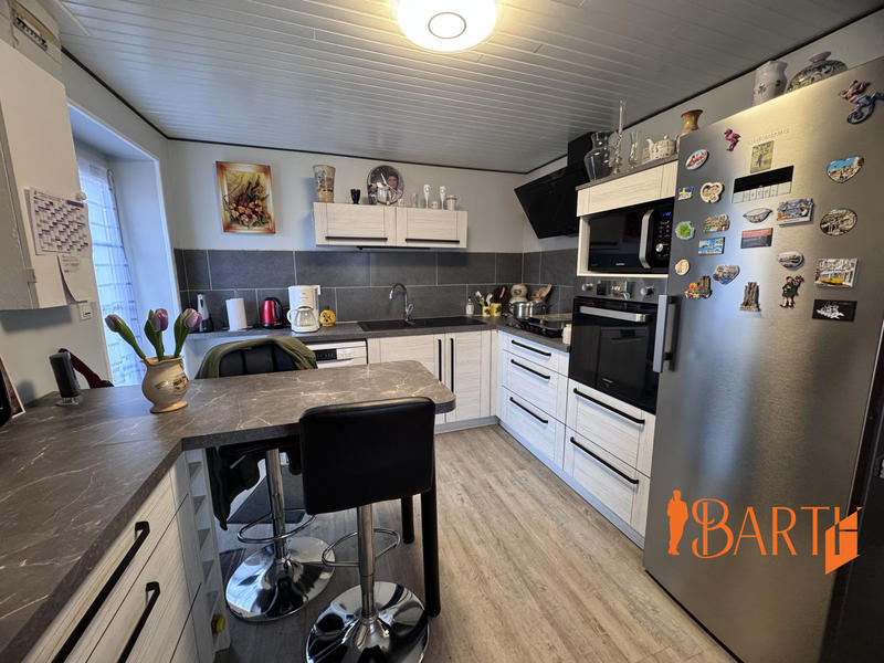 Maison - 104 m² - 5 pièces