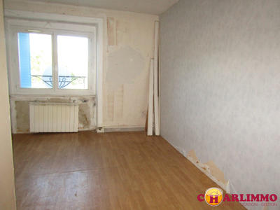 Maison traditionnelle - 115 m² - 7 pièces