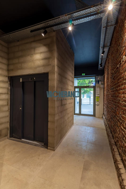 Local commercial - 620 m²