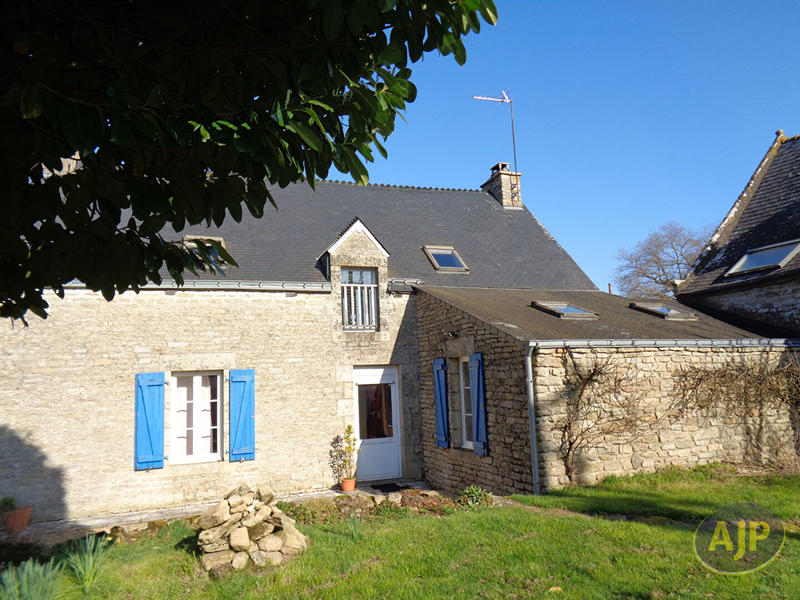 Maison - 158 m² - 6 pièces
