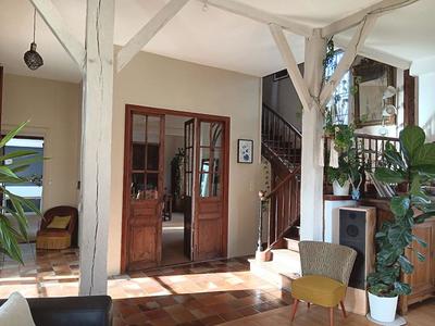 Maison - 200 m² - 10 pièces