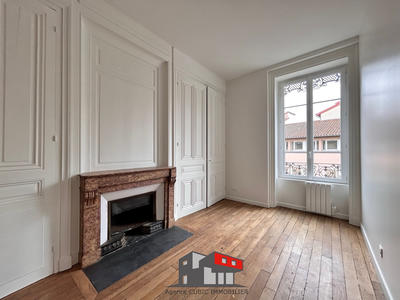 Appartement - 72 m² - 3 pièces