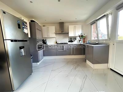 Maison de ville - 86 m² - 5 pièces