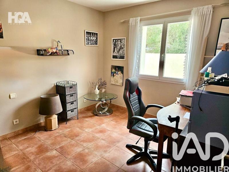 Maison - 165 m² - 8 pièces