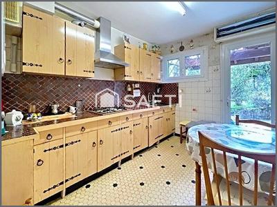 Maison de ville - 77 m² - 4 pièces