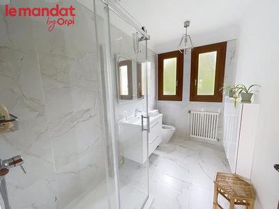 Maison - 77 m² - 4 pièces