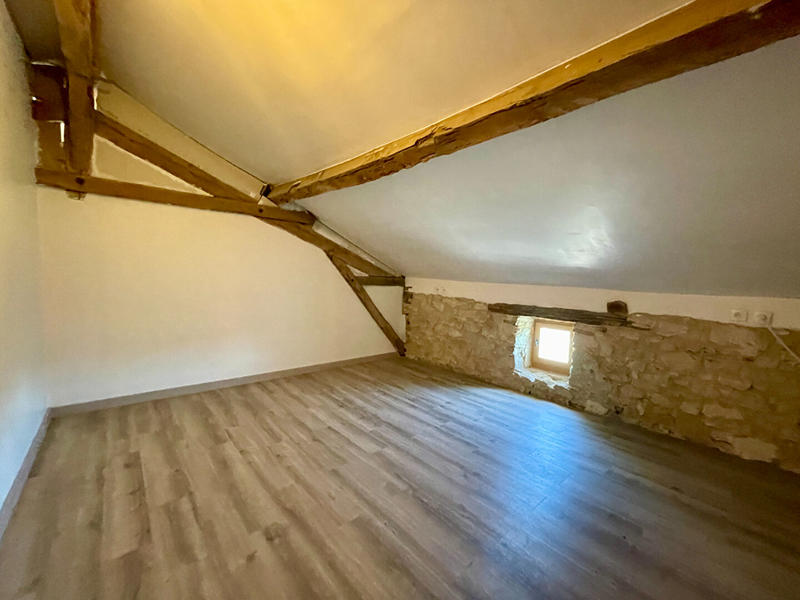 Maison - 150 m² - 7 pièces