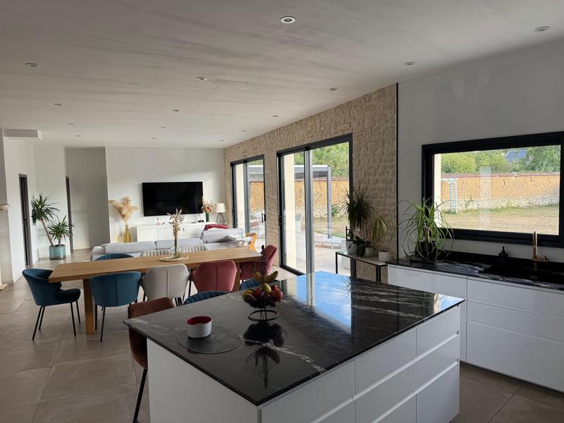 Maison - 150 m² - 5 pièces