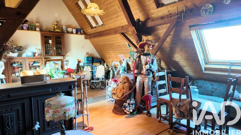 Maison - 180 m² - 7 pièces