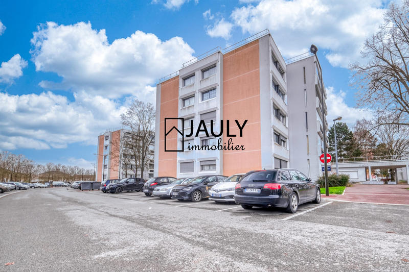 Appartement - 91 m² - 4 pièces