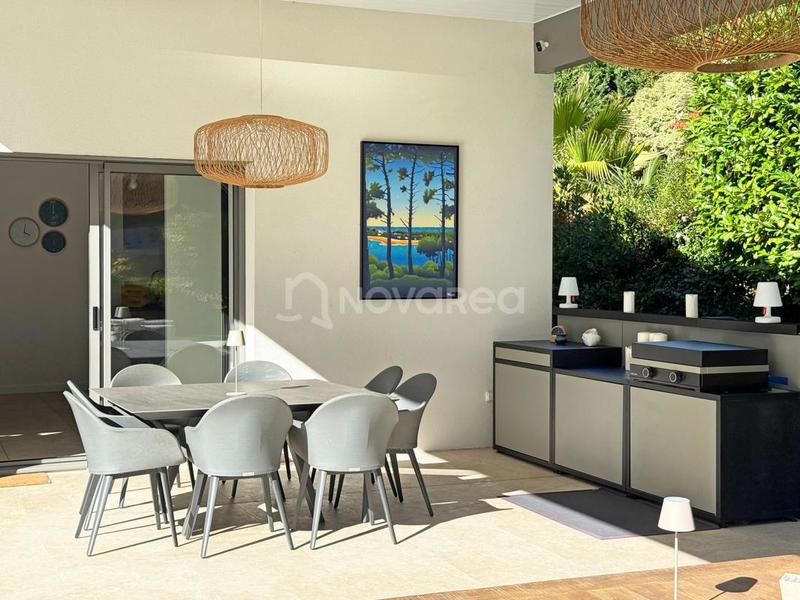 Maison - 190 m² - 6 pièces