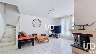 Maison - 97 m² - 5 pièces