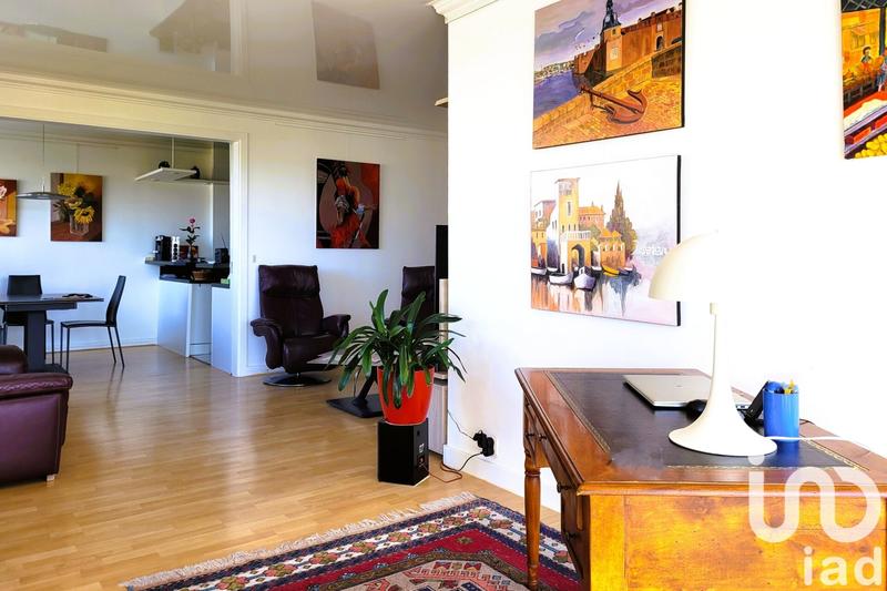 Appartement - 90 m² - 4 pièces