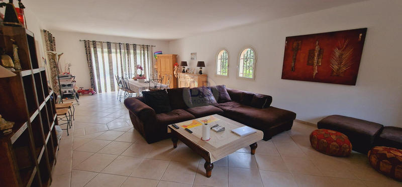 Villa - 230 m² - 7 pièces