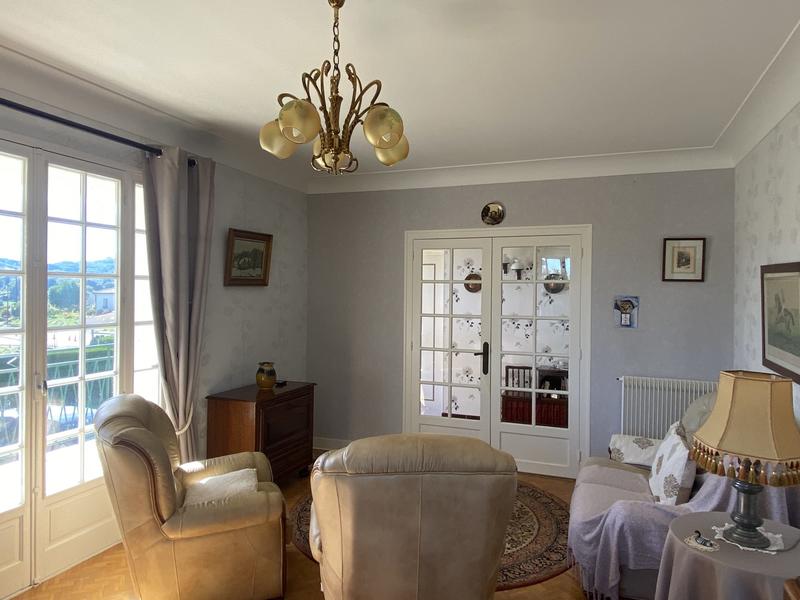 Maison traditionnelle - 80 m² - 4 pièces