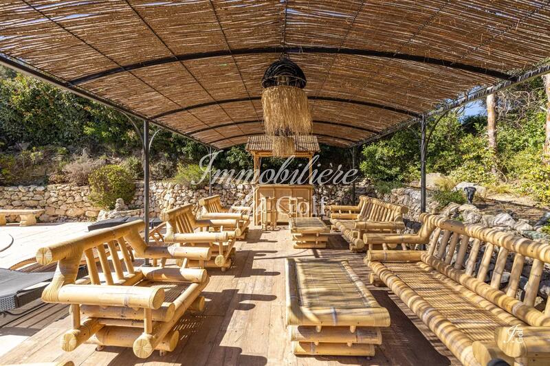 Maison - 186 m² - 4 pièces