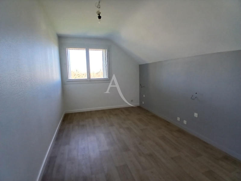 Maison - 147 m² - 7 pièces