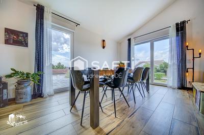 Maison - 185 m² - 6 pièces