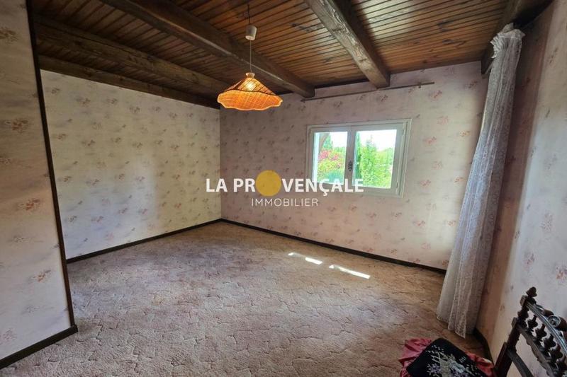 Maison - 176 m² - 9 pièces