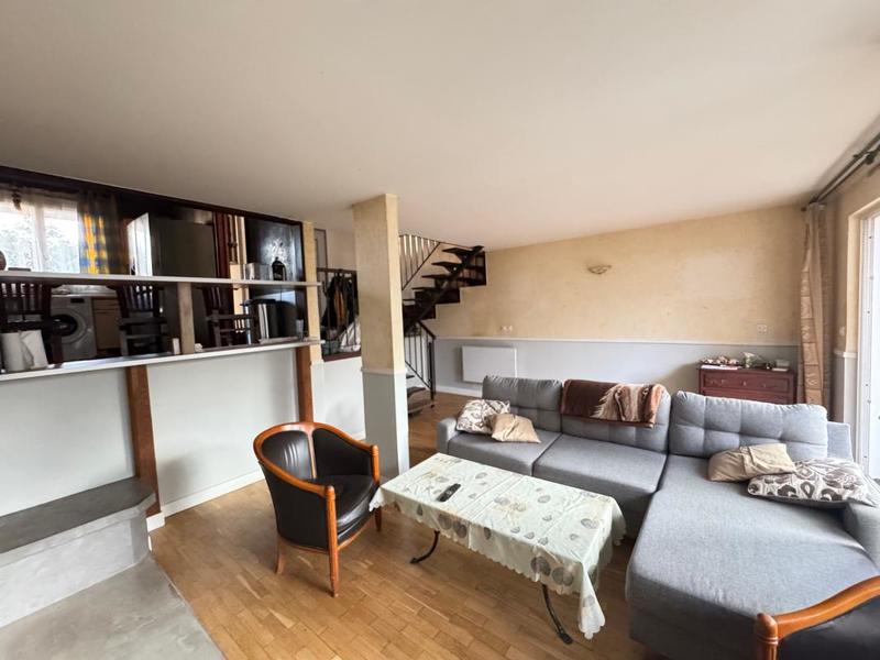 Maison - 94 m² - 4 pièces