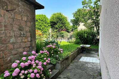 Maison - 202 m² - 4 pièces